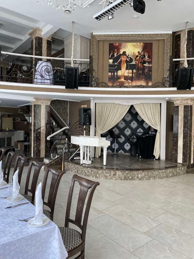 Park Hotel Zamkovy Gomel Exterior photo