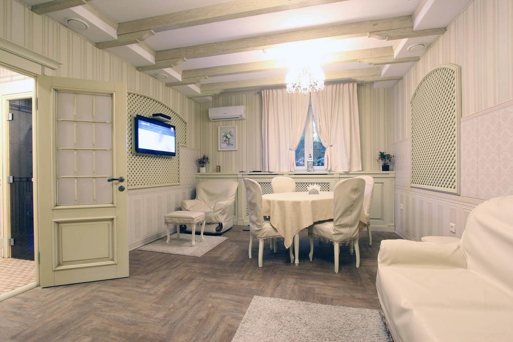 Park Hotel Zamkovy Gomel Exterior photo