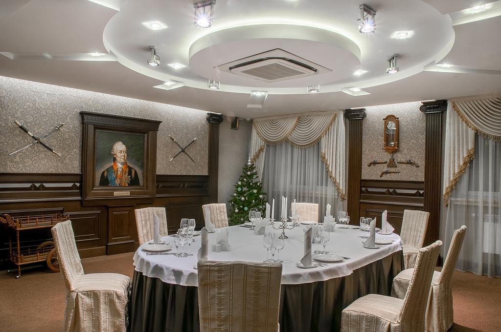 Park Hotel Zamkovy Gomel Exterior photo